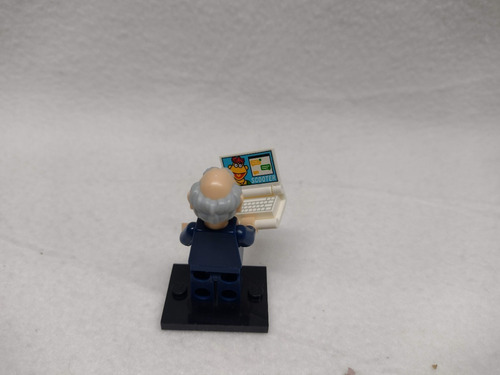 Lego Muppets Minifigures 71033 Statler Minifigura