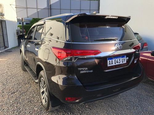 Toyota Sw4 2.8 Srx 177cv 4x4 7as. Vea El Video!!