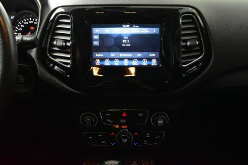 Imagen 14 de 15 de Jeep Compass 2.4 Limited 170cv Atx