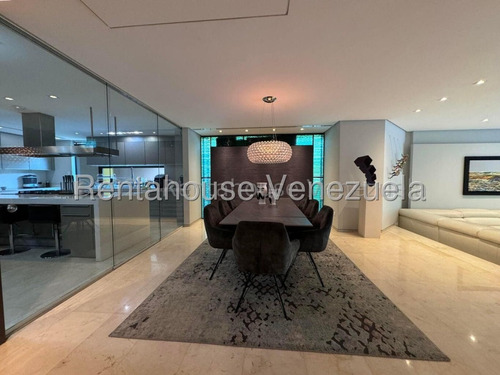 Casa En Alquiler Urb. Colinas Del Tamanaco, Caracas. 25-21733 Yf