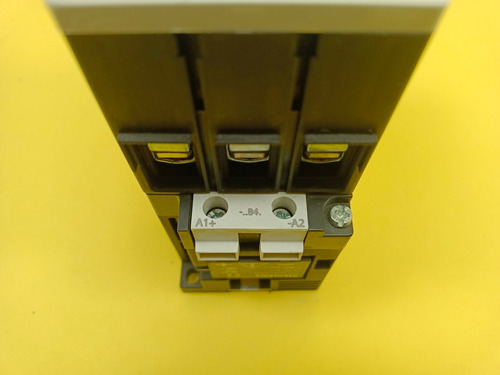Contactor *siemens 3rt1036-1bb40 50a, 400vac Bobina 24vdc (Usado)