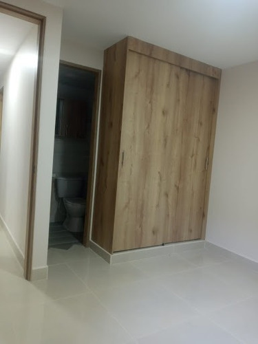 Imagen 6 de 8 de Apartamento En Arriendo Amazonia 472-2492