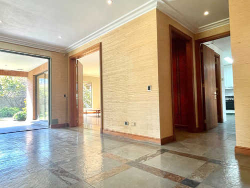 Los Nogales, Impecable Casa, Norte, Amplios Espacios, 7d 6b