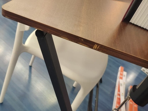 Imagen 3 de 8 de Mesa Tipo Escritorio Plegable Práctico Portátil Laptop Tarea