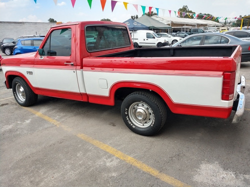 Imagen 3 de 15 de Ford F200