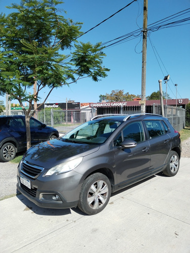 Peugeot 2008 1.2 Full Manual