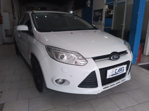 Imagen 2 de 13 de Ford Focus Titanium At 2.0 Arcars