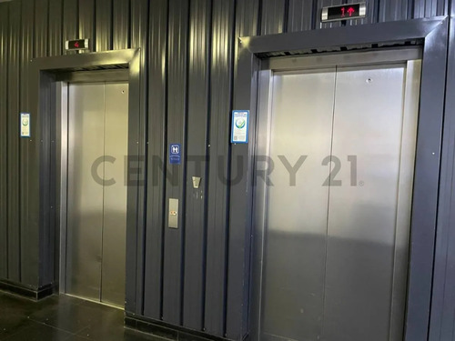 Arriendo De Oficinas Compactas En El Aeropuerto