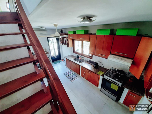 Casa Venta 3 Dormitorios 2 Baños 1 Cochera 1 Quincho 270 Mts 2 Totales - La Plata
