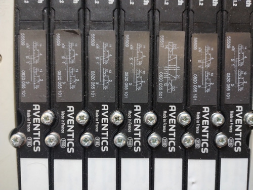 Terminal De Válvulas Rexroth Aventics Mnr: R 480 739 753 (Usado)