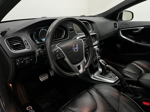 Volvo V40 2.0 T5 R DESIGN TURBO GASOLINA 4P AUTOMÁTICO