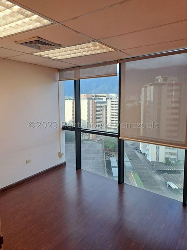 Imagen 9 de 17 de Alquilo Oficina En Macaracuay Sq Mls#23-20080