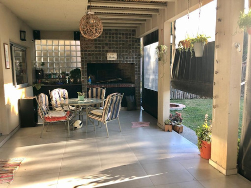 Imagen 14 de 17 de Departamento - Barrio Parque Leloir