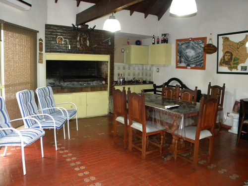 Imagen 23 de 28 de Venta De Departamento 4 Ambientes En Caseros, Tres De Febrer