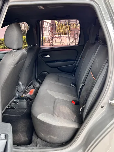 Renault Duster Oroch 2.0 Intens