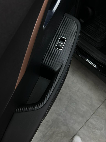 Kit Completo Sticker Puertas Panel Central Para Omoda 5 2024 Color F Carbono