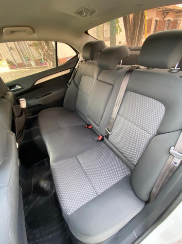Imagen 8 de 15 de Citroën C4 Lounge 2015 2.0 Origine
