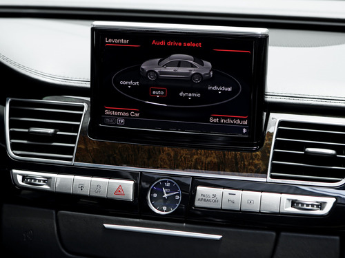 Audi A8 4.2 QUATTRO V8 40V GASOLINA 4P TIPTRONIC