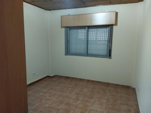 Edificio Comercial En Venta En Gregorio De Laferrere