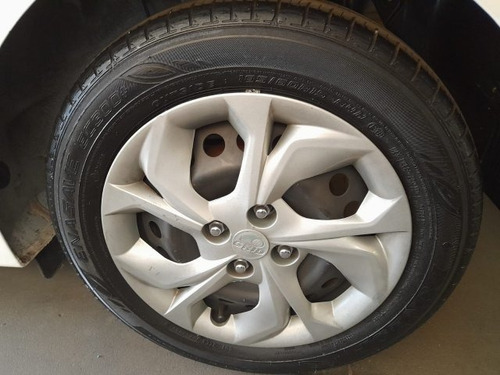 Imagem 13 de 15 de Hb20 1.6 Comfort Plus 16v Flex 4p Automático