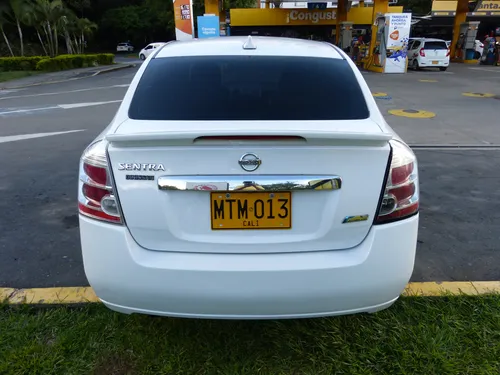 Nissan Sentra 2.0