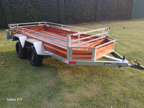 Carreta Trucada Fazend 3m Pronta Para Emplacamento Completa