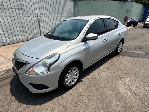 Nissan Versa 1.6 Sense Mt