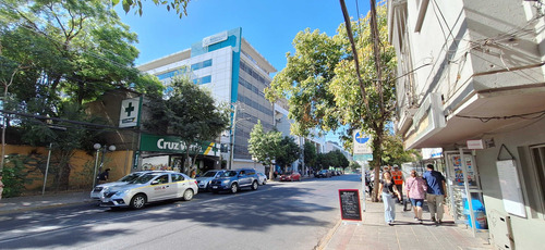 Estacionamiento Salvador 95 (84397)