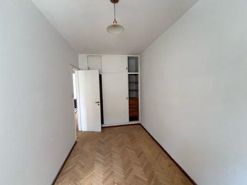 Venta Departamento En Lourdes De 2 Dormitorios