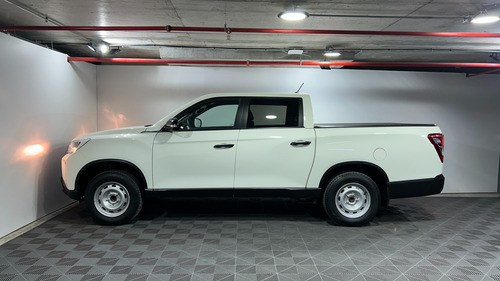 SsangYong Musso Grand 2.2Td Lx Mt6 2Wd