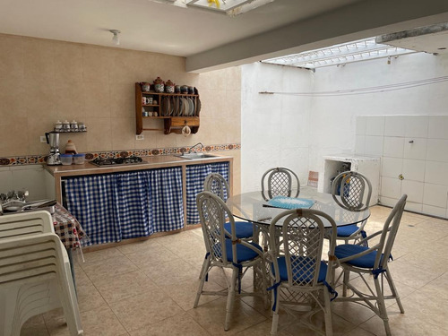 Casa En Alquiler Tucacas Para 10 Personas 120$x Noche