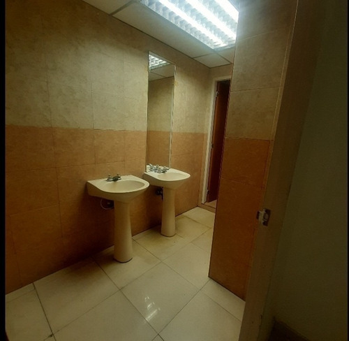 Imagen 16 de 25 de Yosmar & Fernando Venden Edificio Comercial En Urb. Alegria. Lemed - 008 Solo Clientes