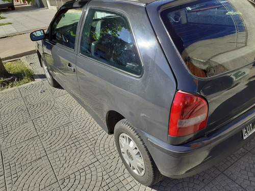 Volkswagen Gol 2004 C/a Y D/h 3 Ptas