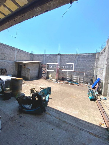 Ubicada Bodega En Renta (salida A Quiroga)