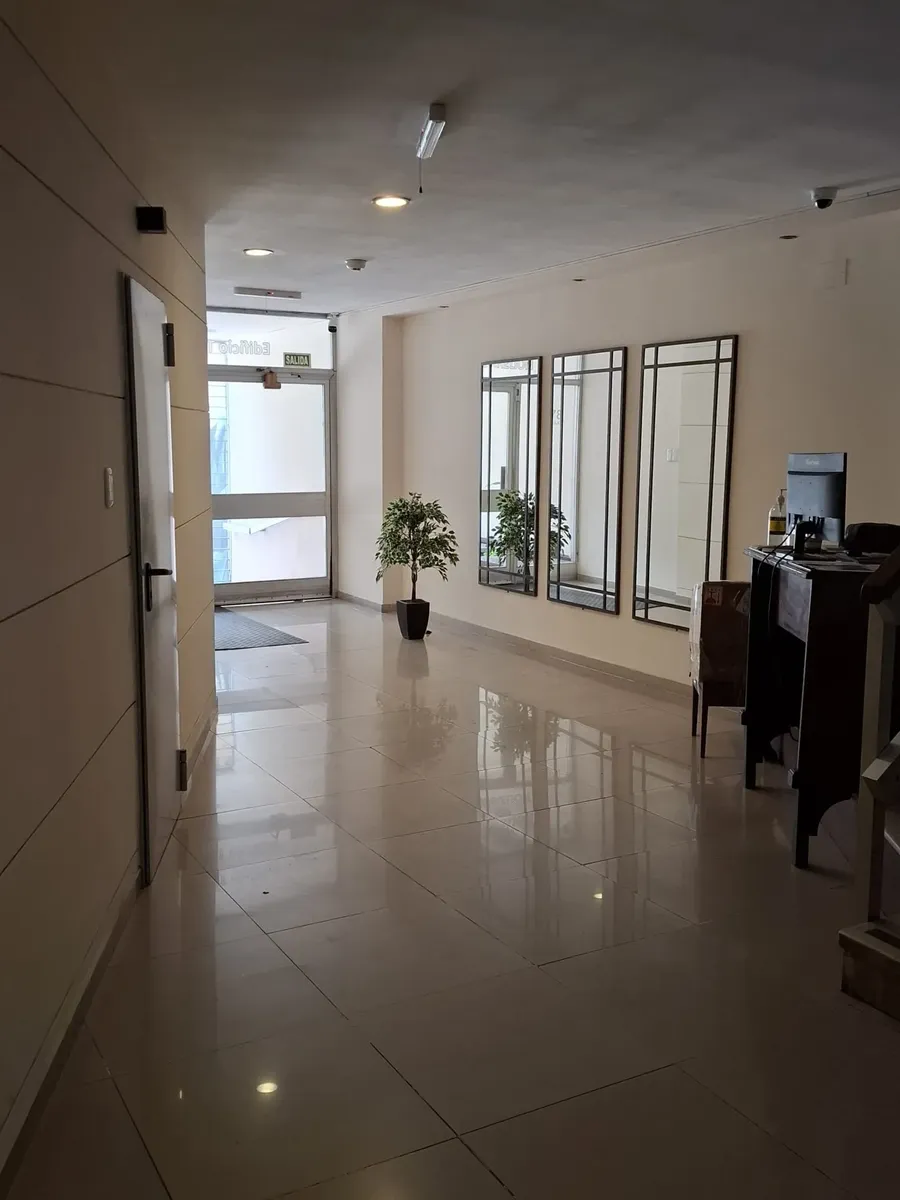 Monoambiente Impecable En Cordón | 18 De Julio | Dueño Directo · Foto 3