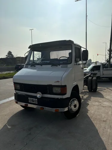 Tata 608