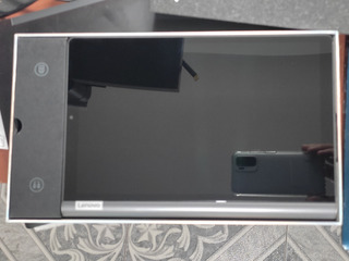 Tablet Lenovo Yoga Smart Tab