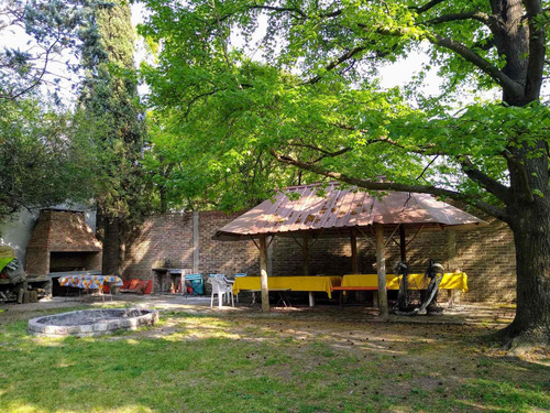 Imagen 3 de 14 de Alquilo Quinta 3000 Mts2,c/caseros, Asfalto,2 Cuadras Acceso, Canchas Fútbol, Volley, Fútbol Tenis, Wifi, Direct Tv. Pileta 10x 6, Solárium.