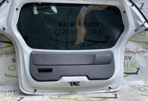 Tapa Trasera Beat Hatchback 2018-2022 Blanco (Usado)