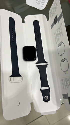 Imagen 2 de 3 de Aplle Watch Serie 7 45 Mm