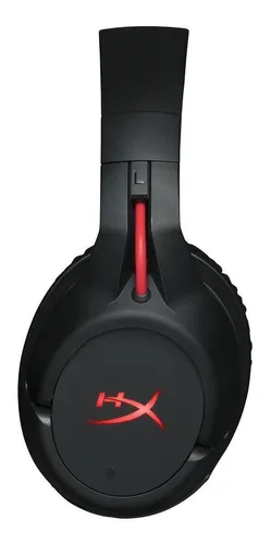 Audífonos gamer inalámbricos HyperX Cloud Flight negro con luz rojo LED Audífonos gamer inalámbricos HyperX Cloud Flight negro con luz rojo LED