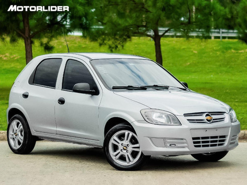 Imagen 7 de 15 de Chevrolet Celta 1.4 Full C/ Aire Acond | Permuta / Financia