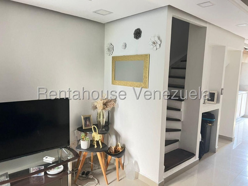 Valeria Chong Apartamento Alquiler Barquisimeto Lara Zona Este Residencial Económico Código Inmobiliaria Rent-a-house 25-16219