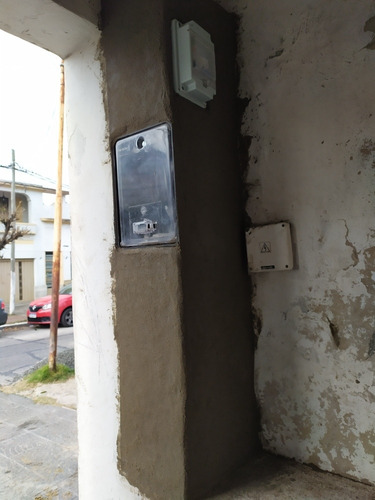Imagen 1 de 5 de Electricista Matriculado Dci,mediciones P.a.t, Instalaciones
