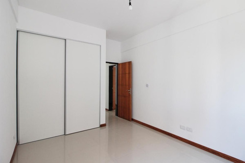 Imagen 14 de 30 de Departamento 4 Ambientes Venta En Barrio Cerrado Zona Oeste