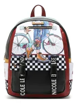 Comprar Mochila Estampada Con Solapa Y Bolsas Laterales Cuero Vegano Step By Step Nikky By Nicole Lee Ss24