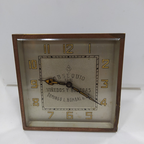 Antiguo Reloj Despertador De Mesa Publicidad Viñedos