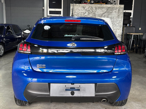Peugeot 208 1.6 Allure Tiptronic