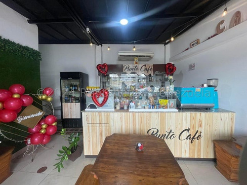 Cesar Bullones Vende Fondo De Comercio Café, Cabudare, Lara 25-4304.