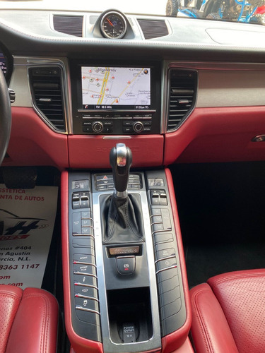 Imagen 13 de 15 de Porsche Macan Turbo 2015